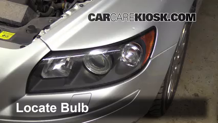 2005 Volvo S40 i 2.4L 5 Cyl. Lights Daytime Running Light (replace bulb)